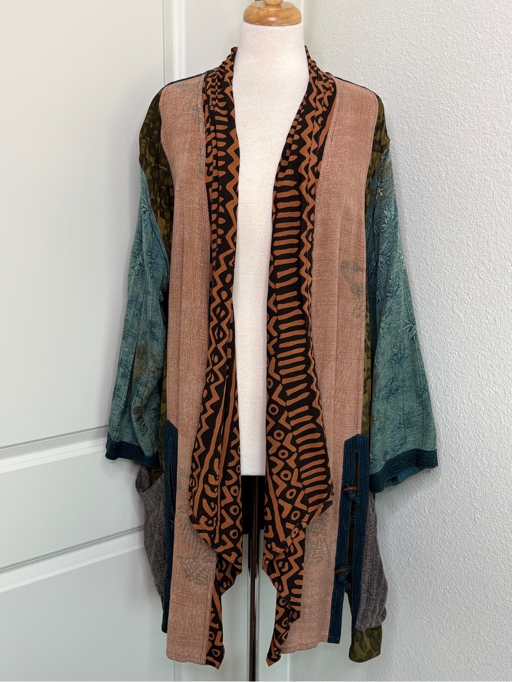 Kusnadi Women’s Patchwork Kimono Cardigan Rayon Boho Artsy Festival Hippie